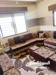  4 طقم كورنر 16 مقعد مع الطاولات 130 د