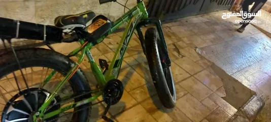  2 دراجات كهربا