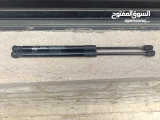  2 صنوبرصات باب خلفي كيا نيرو  وهيونداي ايونيك+++++++كيا سول كوري