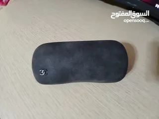  1 نظارة شانيل اصلي.