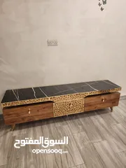  2 للبيع طاولة تلفزيون