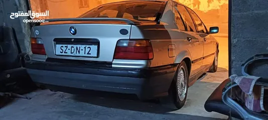  4 BMW E36 316i