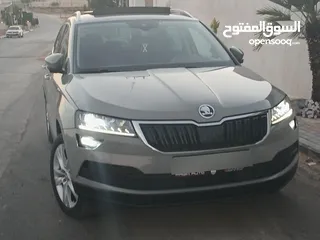  25 سكودا كاروك فل الفل اضافات  للبيع بسعر مغري ع الكاش