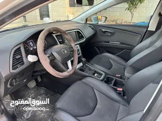  7 سيات ليون اكسلنس ابيض وفيراني