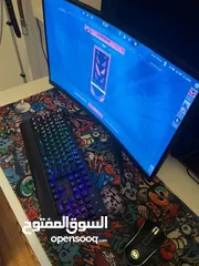  4 Gaming Pc مع جميع ملحقاته