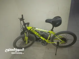  1 bicycle  for 300dirham  in alain