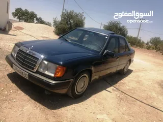  1 مرسيدس بطة E200 للبيع