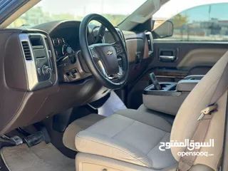  3 Chevrolet Silverado LT 2018