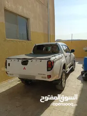  5 بيك اب ميتسوبيشي l200  2011