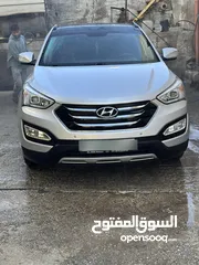  4 هونداي سانتفيه 2013