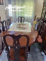  5 طقم كنب وطاوله سفره مع الكراسي للبيع