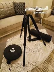  5 أغراض ولوازم كاميرا للبيع و   رينغ لايت يمكن البيع كلا على حدة