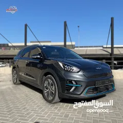  9 كيا نيرو كهرباء موديل 2022 لون فيراني مع فتحة وارد كوري فحص كامل