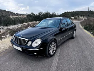  12 Mercedes E350 v6