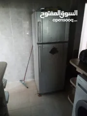  4 غساله وثلاجه وغاز للبيع  السبب السفر
