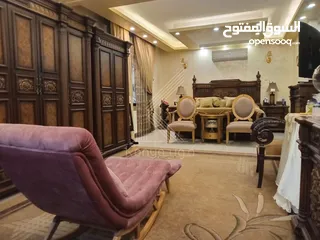  2 شقة مميزة للبيع في عمان - خلدا - طابق شبه أرضي
