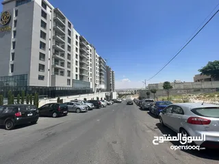  5 شقة للبيع في ابراج عبدون