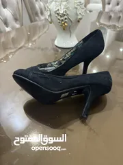  3 هلزات واحذيه كعب ماركات بسعر مغري
