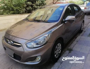  3 هيونداي أكسنت للبيع بسعر جيد جداً  موديل 2015 محرك 1.6 أصلي