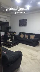  1 كنب اسود للبيع