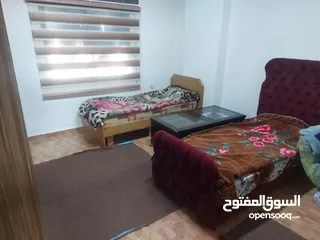  7 شقه / للبيع //جبل الزهور