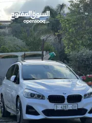  2 BMW 218d  2016