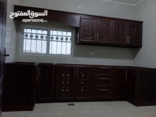  24 شقق  للبيع الزرقاء الجديده شارع 16بمساحات متعدده