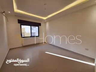  9 شقة طابق اول للبيع في الكرسي بمساحة بناء 185م