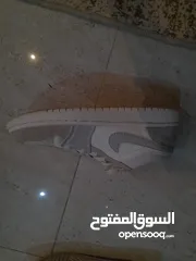  1 nike jordan shoes for sale it's very clean جزمه جوردن نايك للبيع استخدام نضيف السعر 12 غير قابل للتف