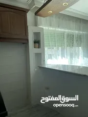  9 ستوديو مفروش للايجار بحالة ممتازة تصلح لعرسان او طالب، عمارة عائلات و هادئة - شارع الجامعة