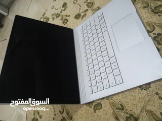  3 لابتوب Microsoft وكاله