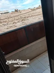  7 شقه 100 متر طابق اول 3 غرف نوم وصالون كبير وحمامين ومطبخ راكب وبرنده ويوجد اصنصيل وكراج عماره موجوده