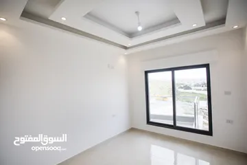  8 شقه فاخره لم تسكن للبيع من المالك في الجبيهه حي المنصور كاش او اقساط بدوون بنووووك