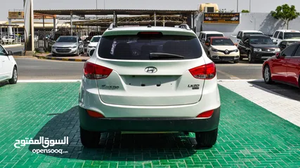  2 Hyundai Tucson 2012 panorama- diesel