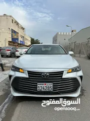  5 TOYOTA AVALON 2019