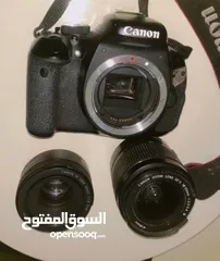  2 كاميرة كانون D600