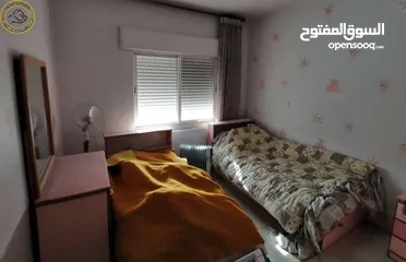 8 شقة مميزة للبيع في أم السماق  - قرب مدارس الجزيرة طابق ثالث 130م بسعر مغري