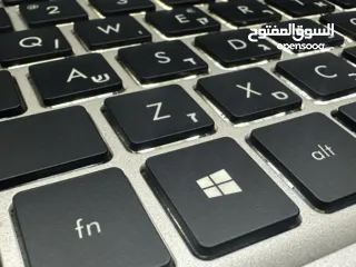  3 لابتوب asus جيل ثامن i5 كيبورد مضيء سعرر حررق