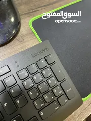  4 كمبيوتر موصفات عاليه كل شي اصلي شاشة كبيره LENOVO Core i7 كيبورد و ماوس لينوفو اصلي