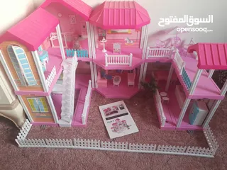  1 قصر باربي للبيع