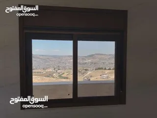  9 شقة طابقية للبيع في ابو نصير
