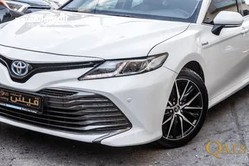  3 Toyota Camry 2019