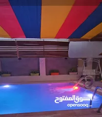  11 فيلا واسعة للايجار