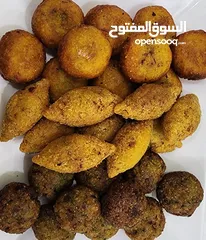  5 كبب كويتيه برغل وبطاط وعيش