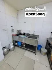  12 السلام عليكم ورحمة الله وبركاته مطعم في الرفاع الشرقي بوكوارة  معروض للبيع كامل متكامل وبسعر مناسب ل