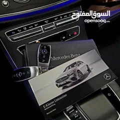  28 Mercedes Benz E300de AMG 2021/2020
