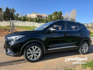  2 MG ZS 2021 بحالة ممتازة