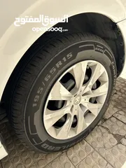  7 بيجو 301 موديل 2014 و السعر قابل لتفاوض