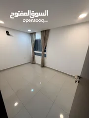  11 شقة سكنية للبيع اطلالة بحرية خلابة + موقع ممتاز جدا بالحد الجديدة (للبحرينيين + الخليجيين فقط)