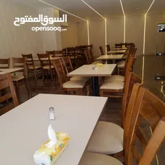  4 مطعم للبيع بمنطقة مرج الحمام شارع رئيسي مكون من طابقين بديكورات حديثه  وموقع مميز مرخص جاهز لتسليم